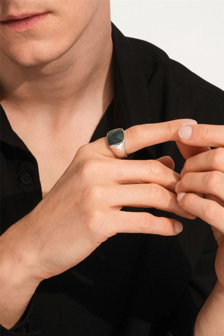 Cushion Ring Kambaba Silver