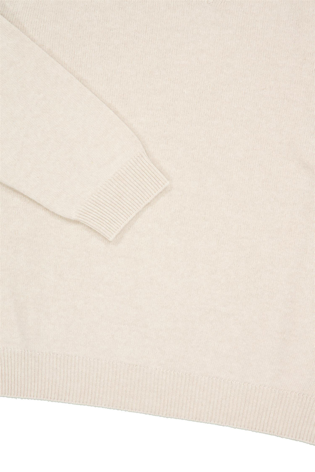 V-Neck Wool/Cashmere Sweater Cream