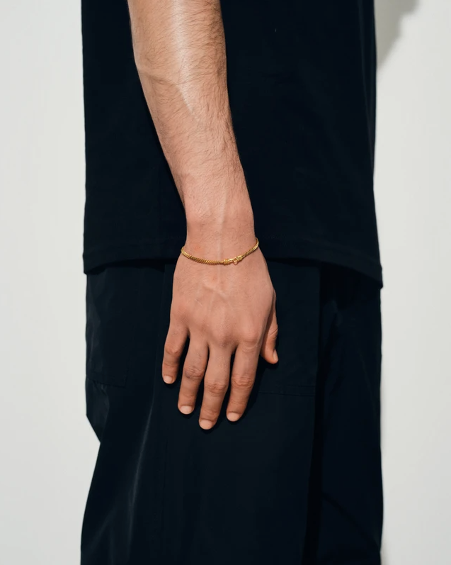 Curb Bracelet M Gold