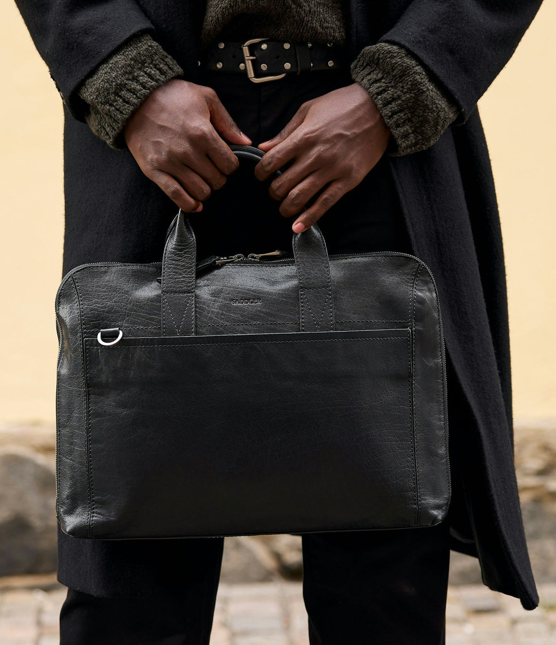 Gustav Data Bag 15" Black