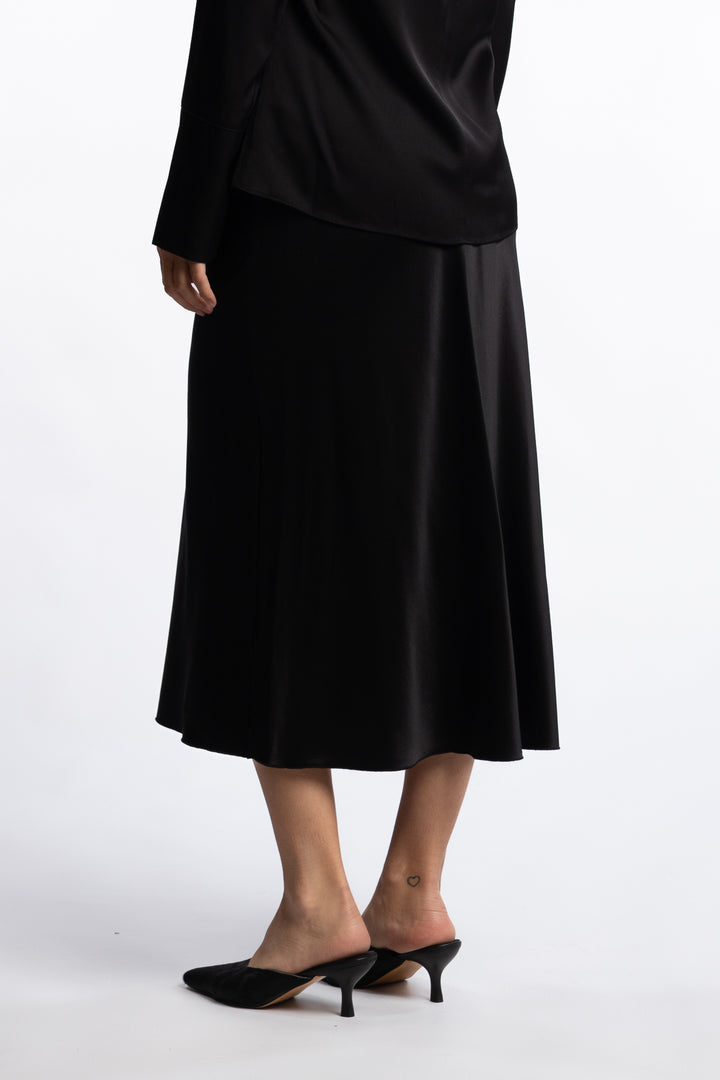 Hana Satin Silk Skirt- Black