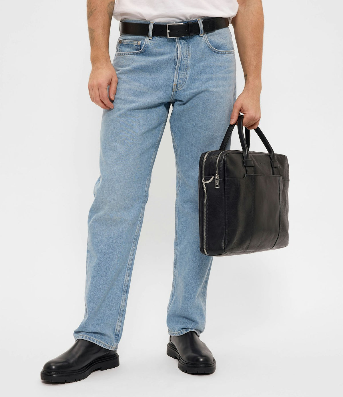 Vadstena Data Bag Black