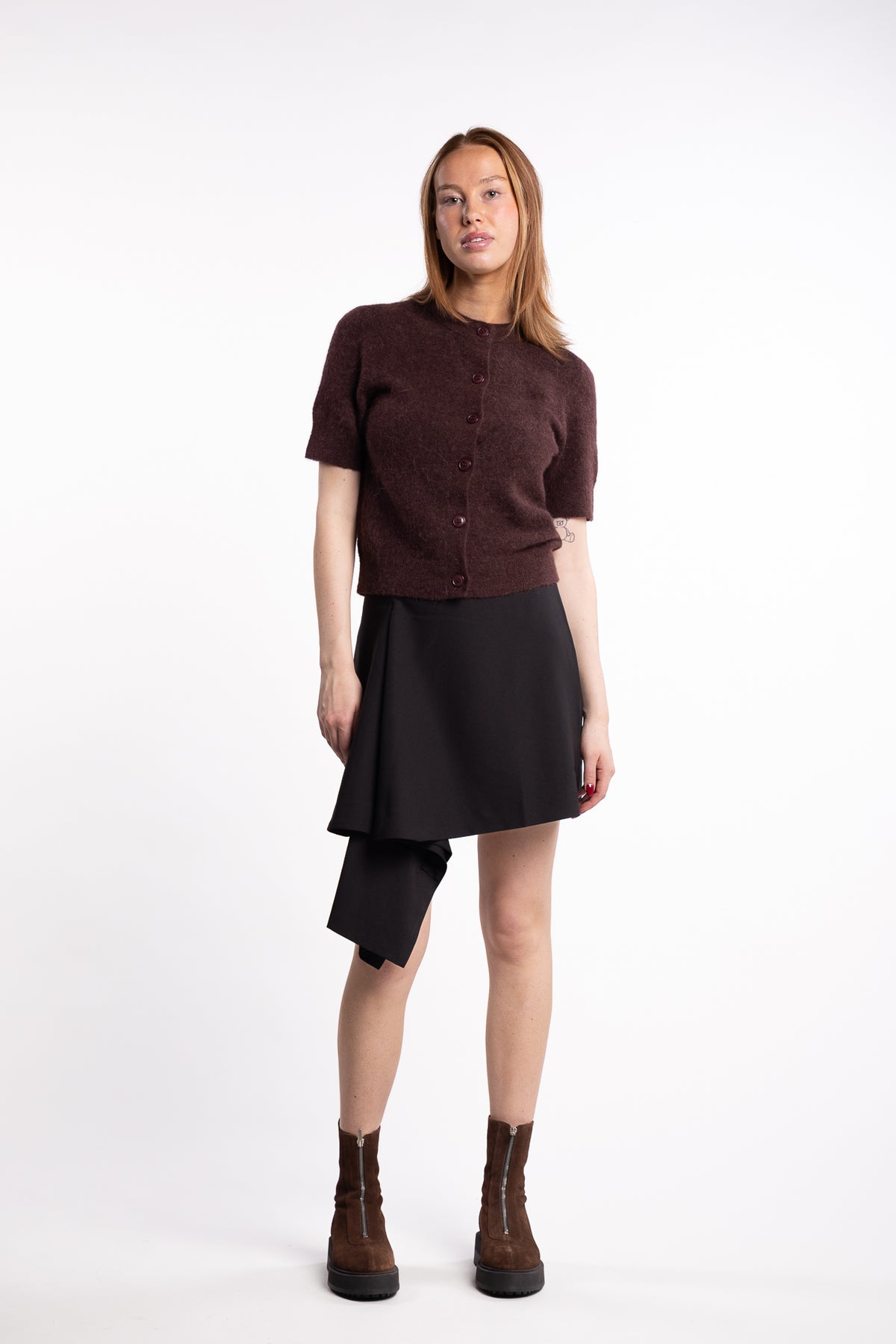 Beau Pleat Short Skirt - Black