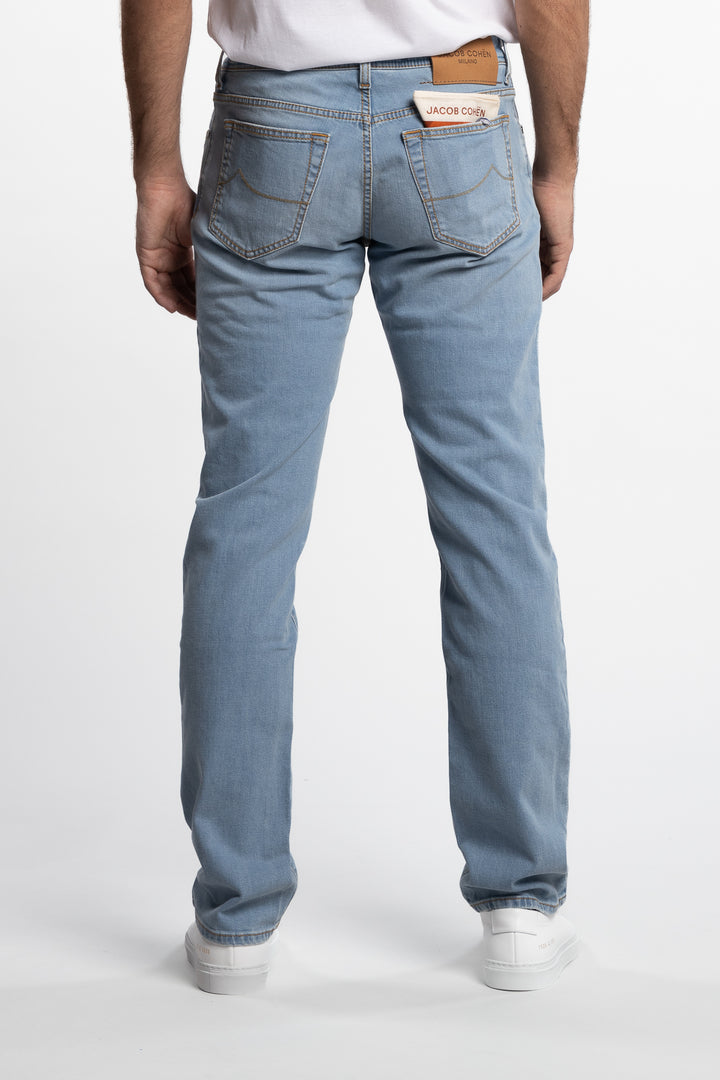 Bard Slim Fit Light Washed Jeans