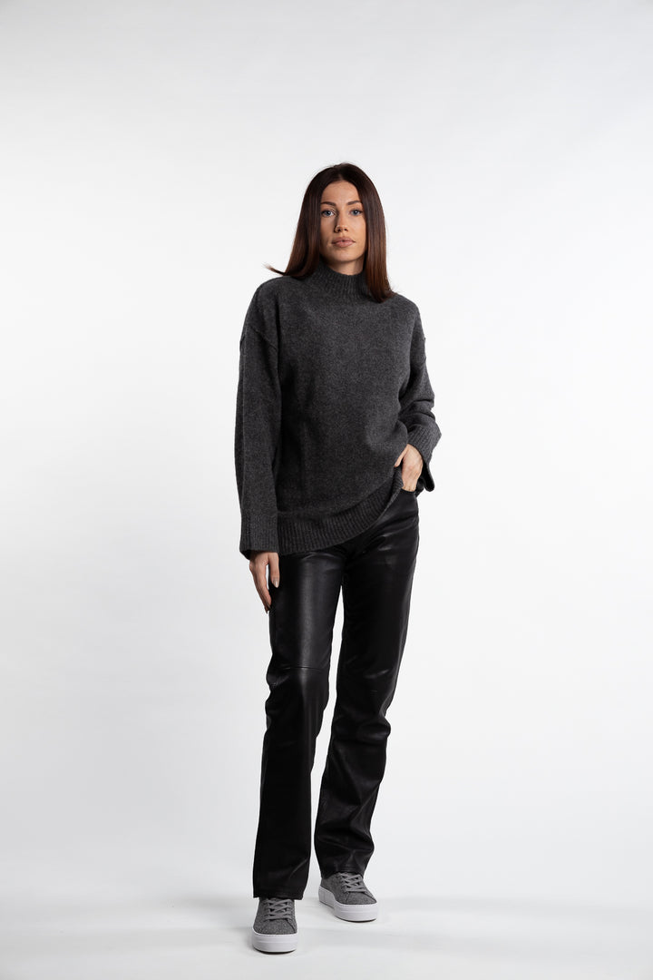 Saceleste Sweater 14939- Black Oyster