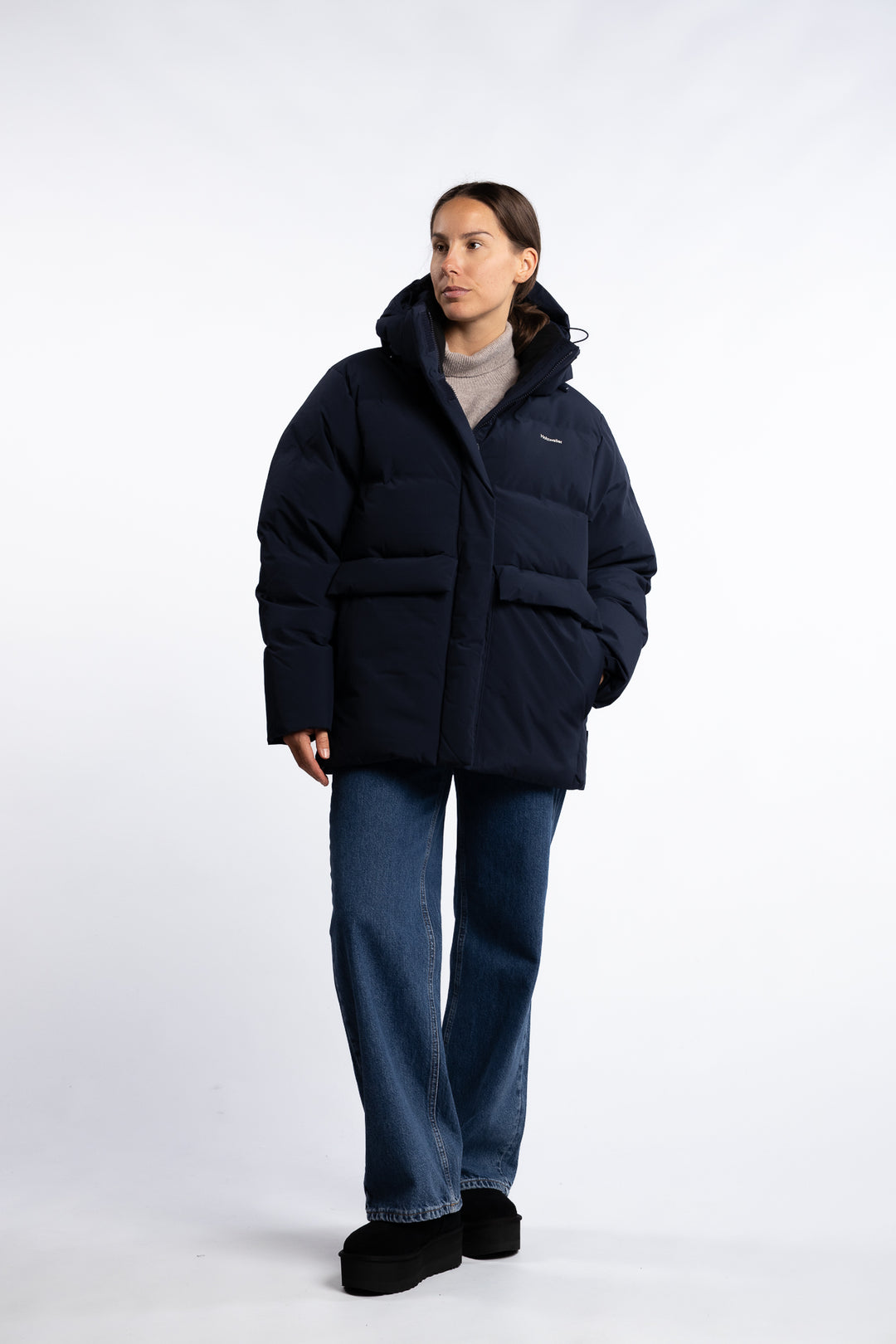 Besseggen Down Jacket- Dk. Navy