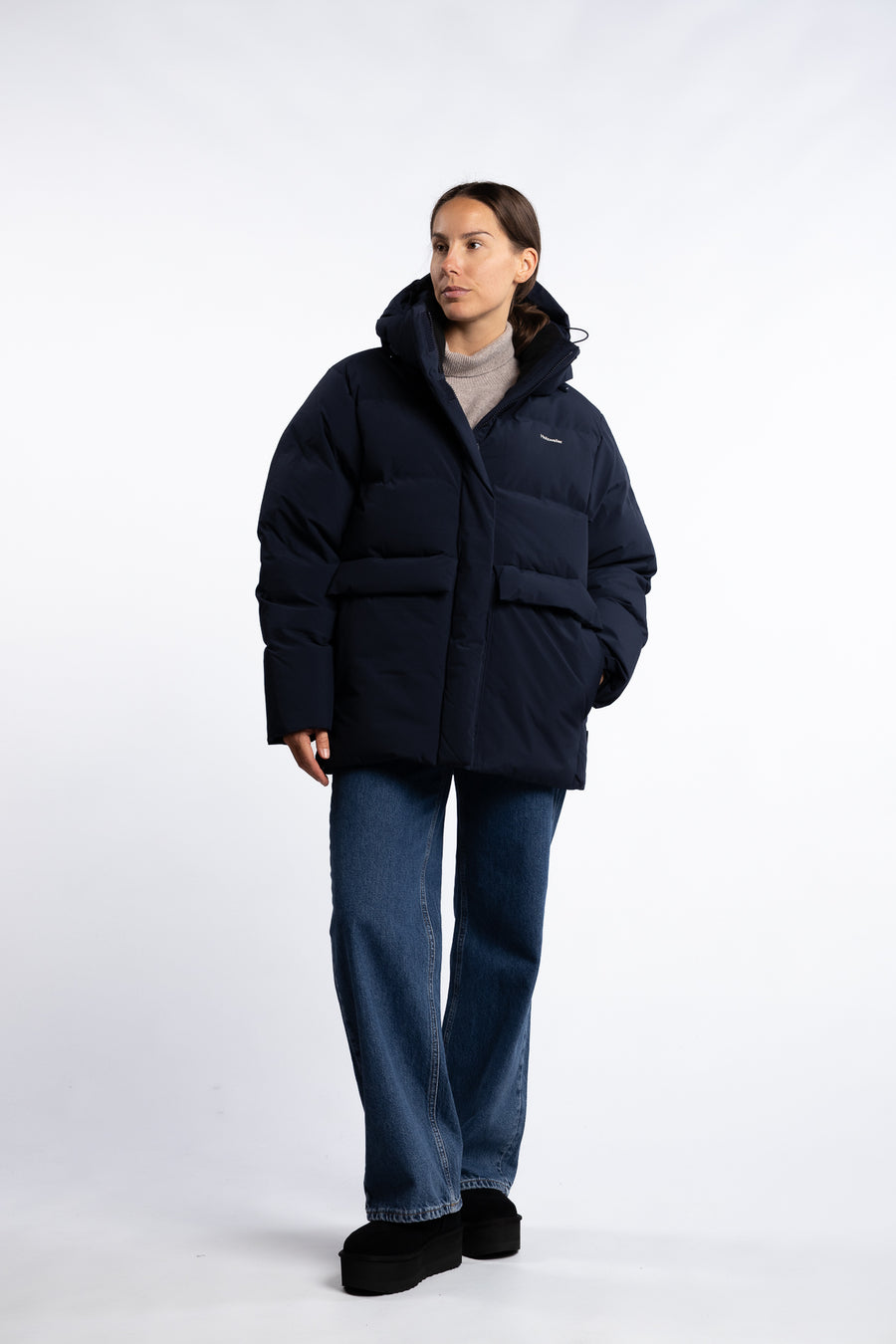 Besseggen Down Jacket- Dk. Navy