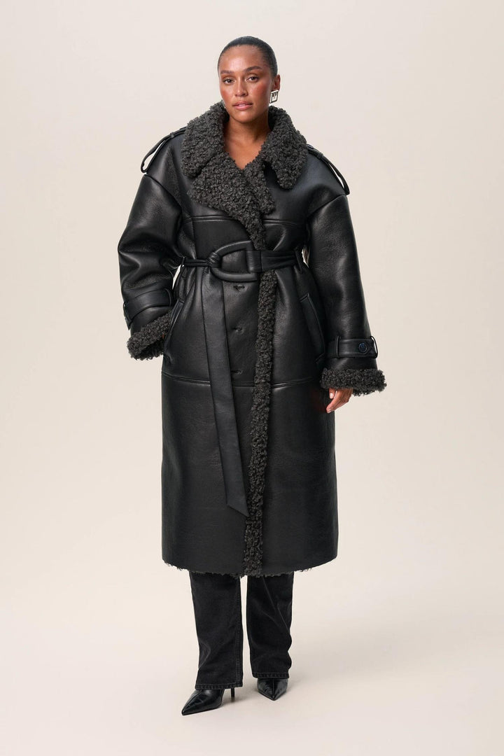 Manchester Coat- Black