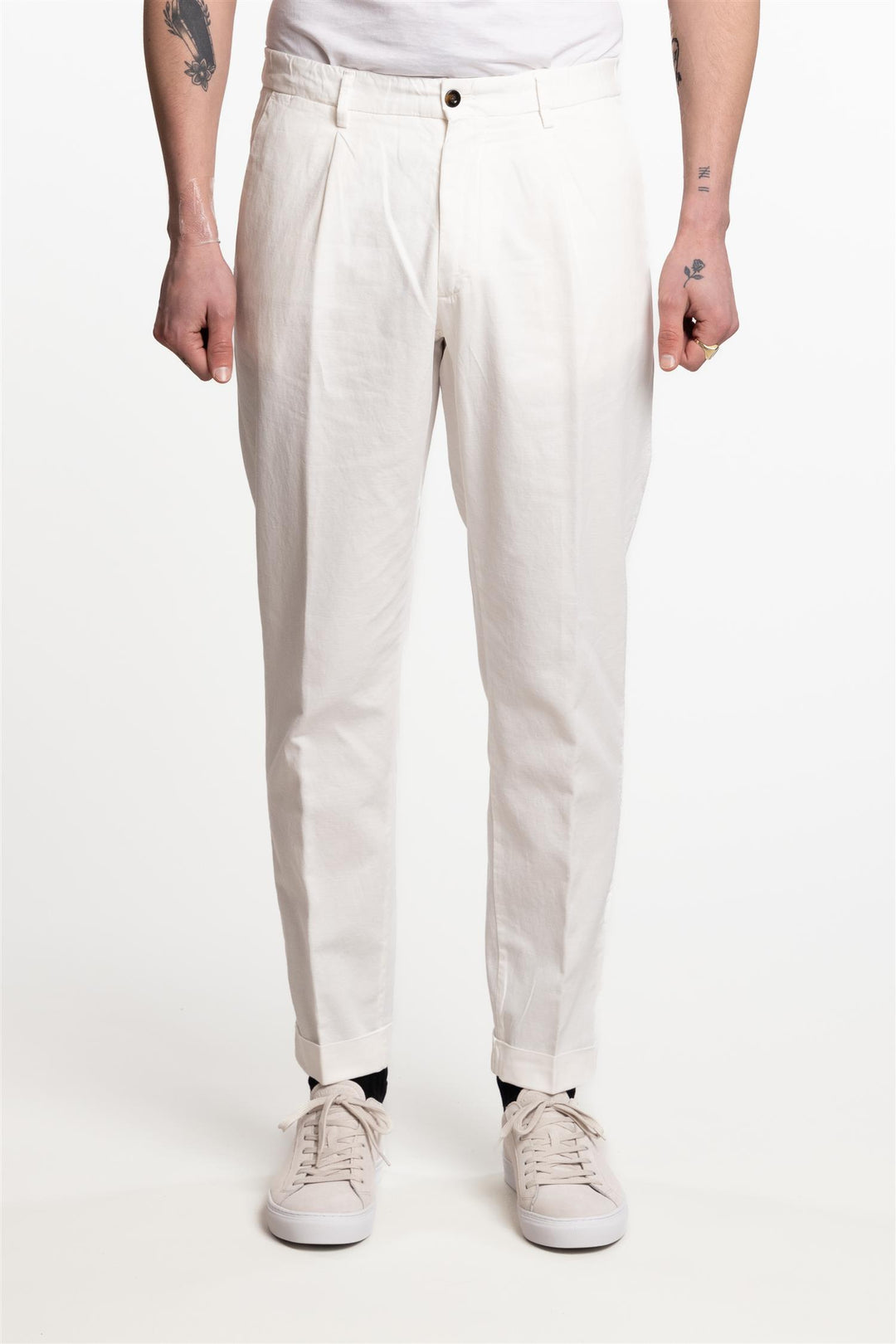 Capri Pleated Cotton/Linen Pant White