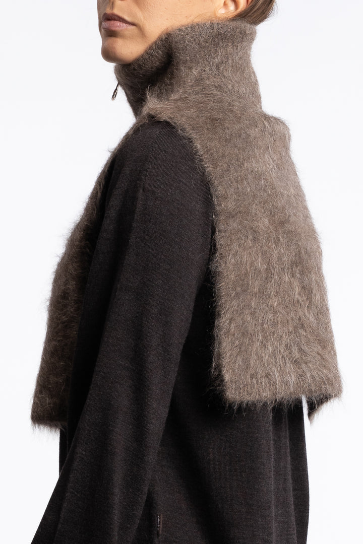 Belinda Chunky High Neck- Brown
