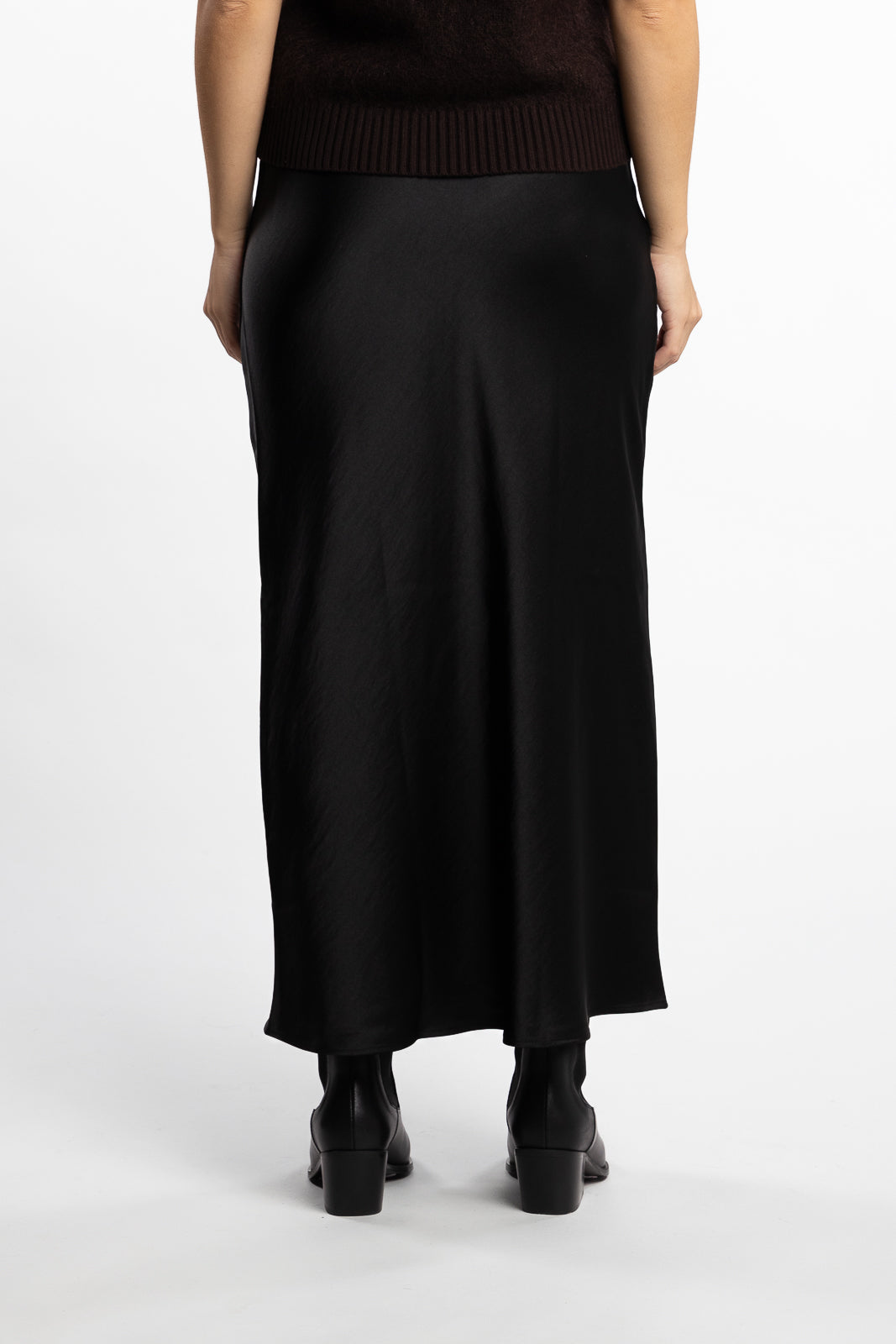 Saagneta Long Skirt 12956- Black