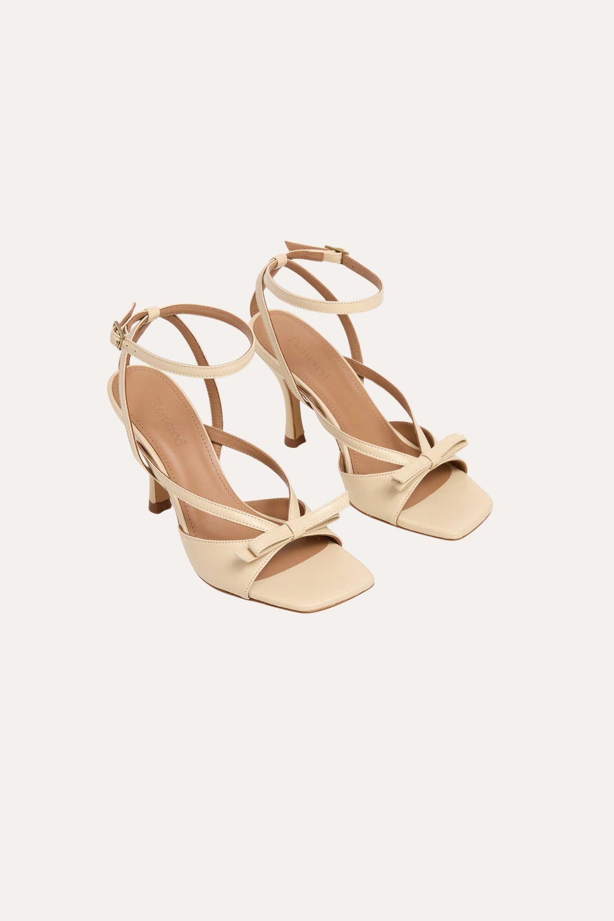 Margo Leather- Creme