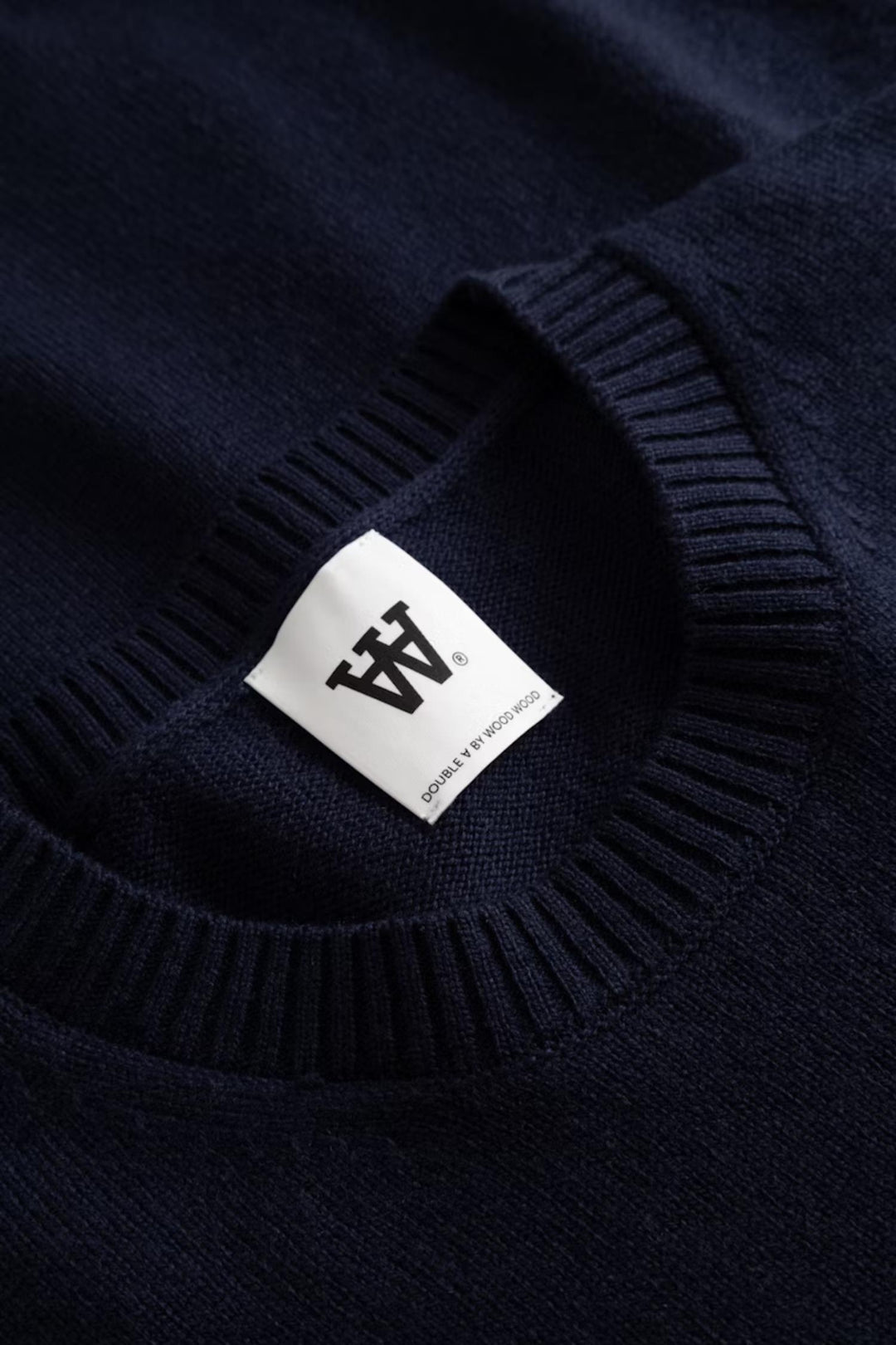 Tay Lambswool Pullover Salute