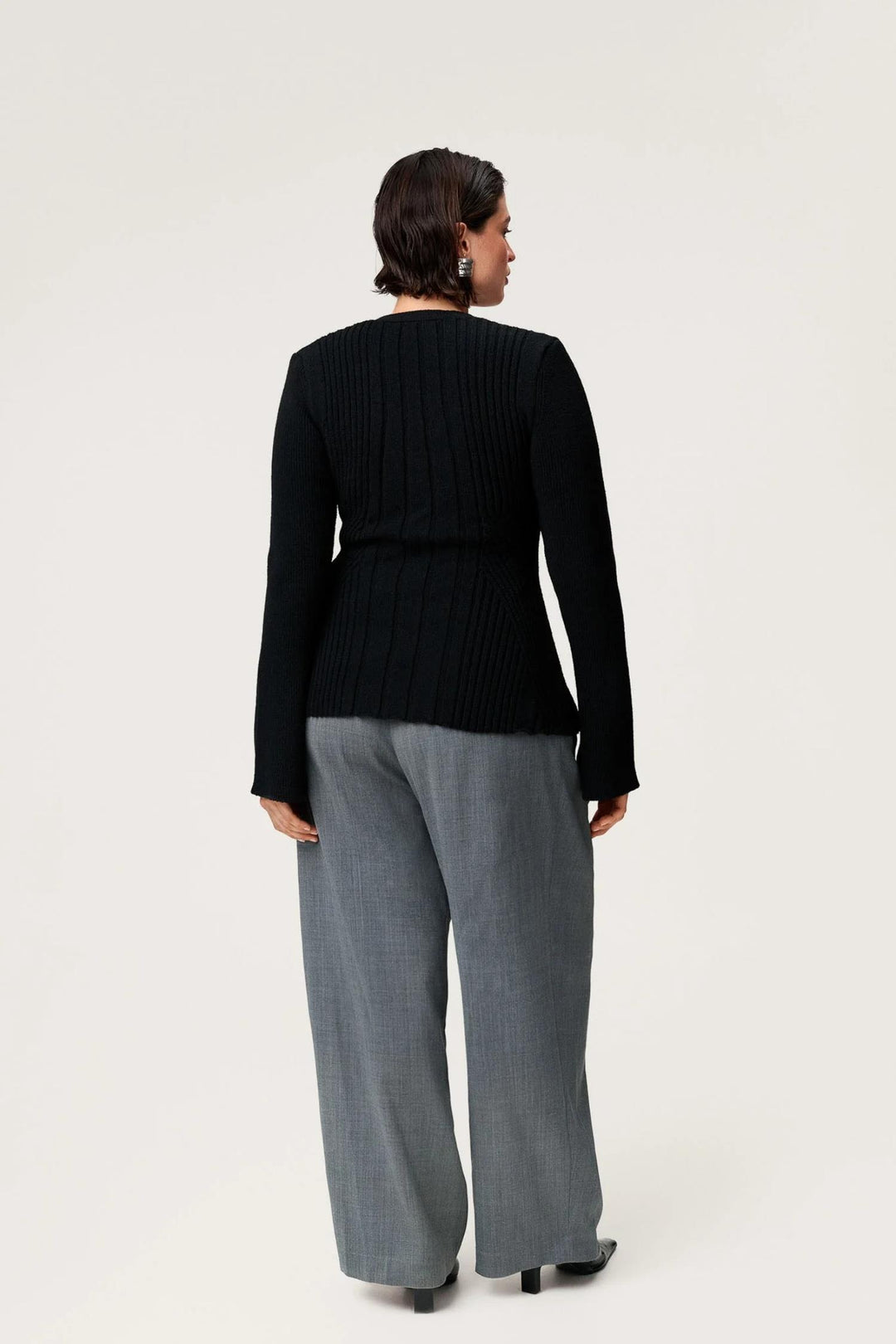 Lugo Cardigan- Black