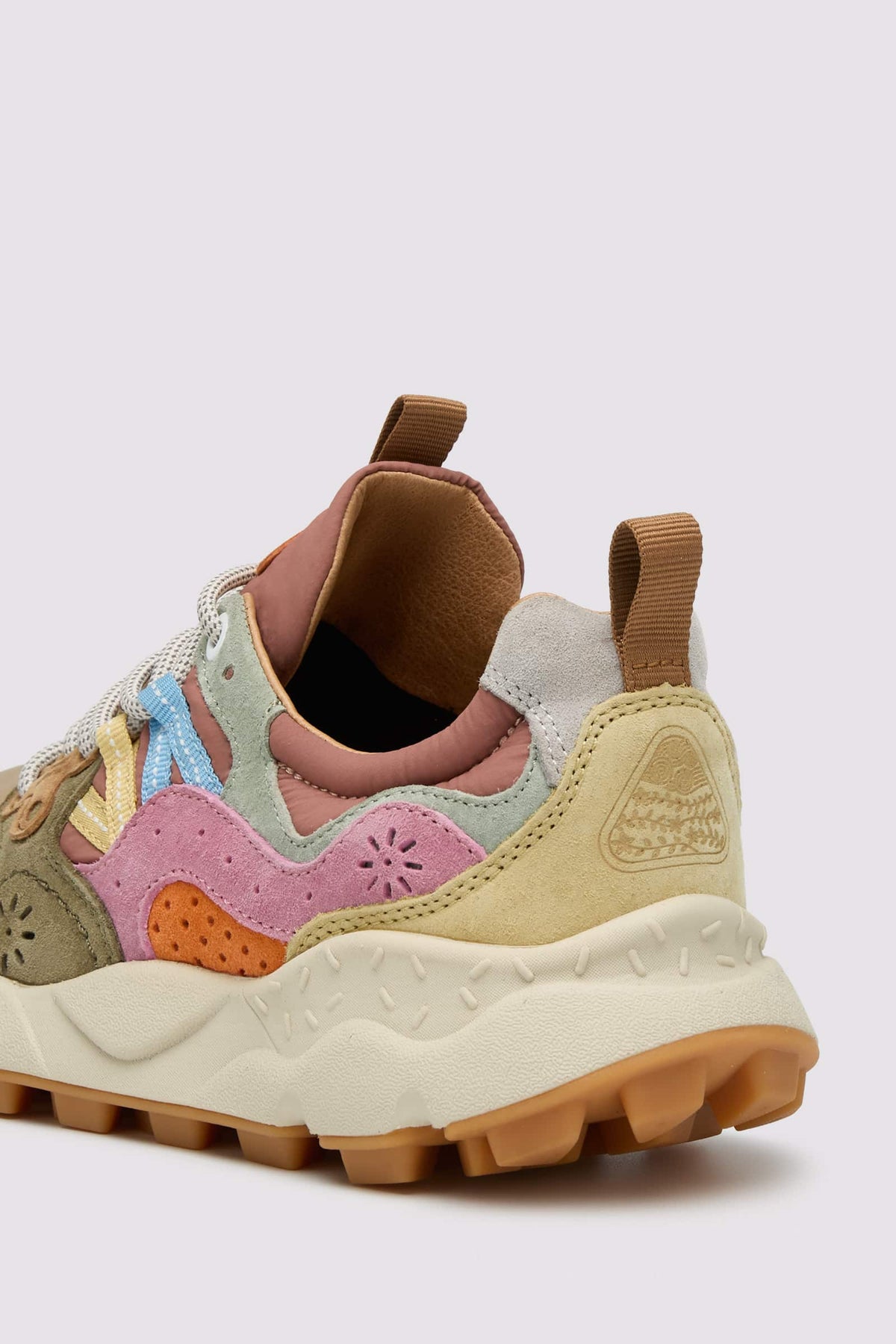 Flower Mountain Yamano 3 Beige Pink