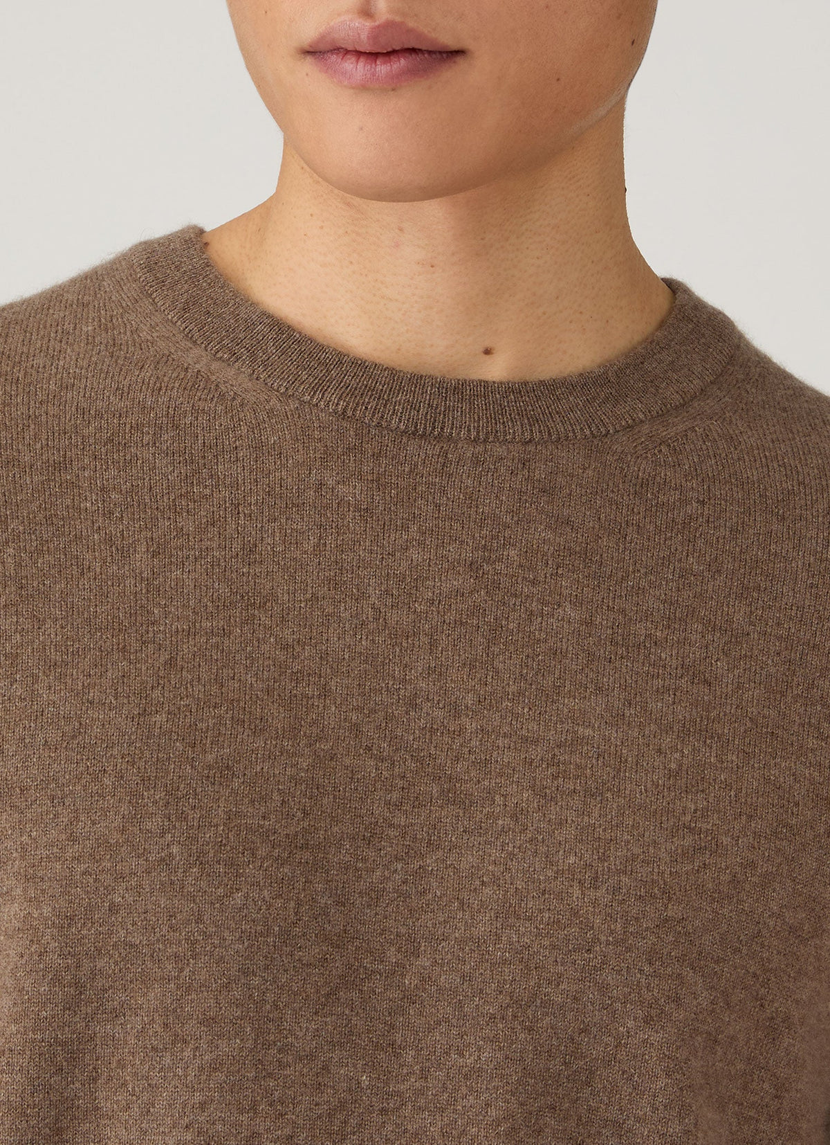 Cashmere Crew Neck Jumper Taupe - Sunspel