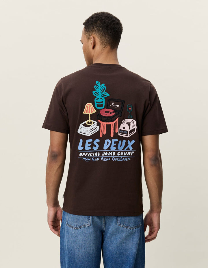 Record T-Shirt Molé Brown – Les Deux