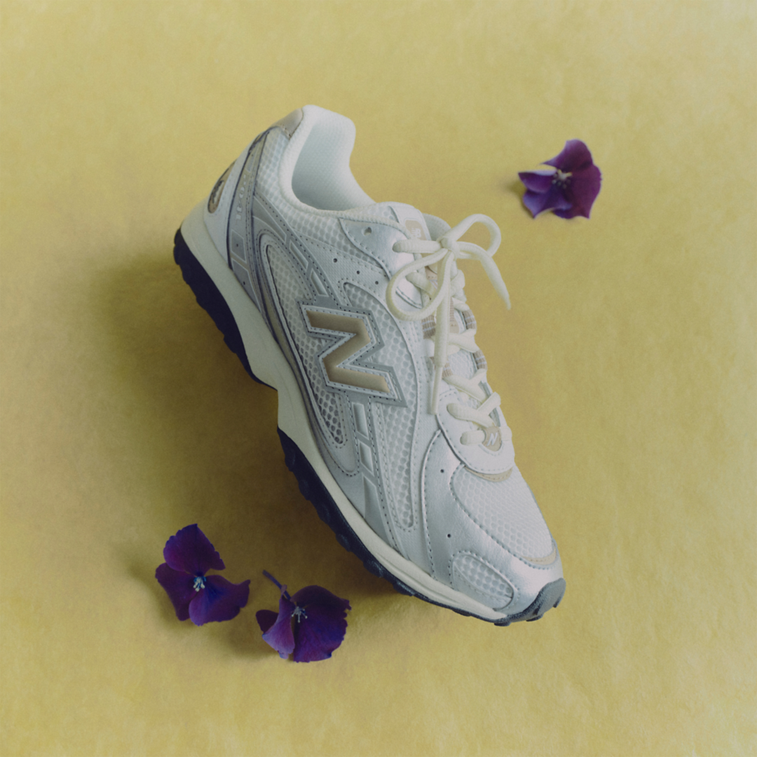 New Balance 204L Silver Metallic/Flat Taupe Swa – modellbilde