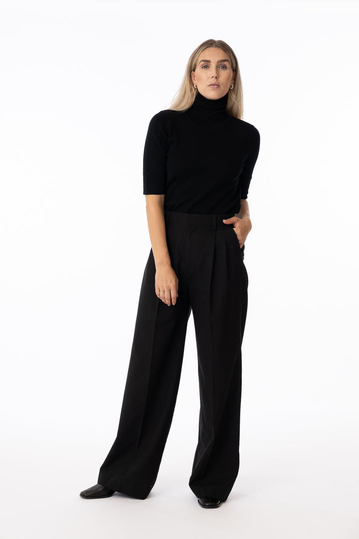 Darcey Wool Trousers- Black
