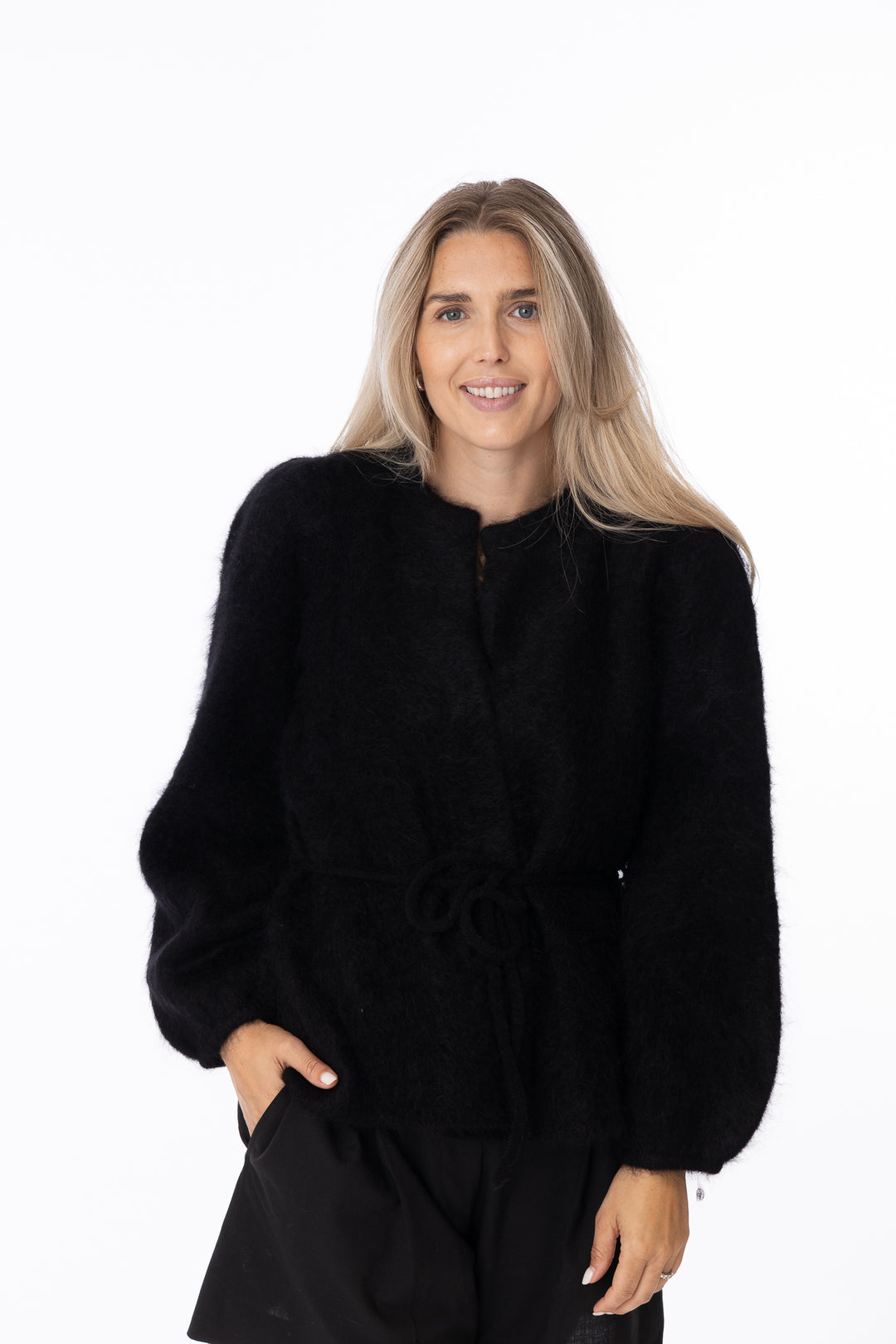 Fredrikke Chunky Cardigan- Black-Genser-Bogartstore